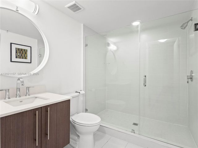 7825 NW 107th Ave 522, Doral, FL 33178