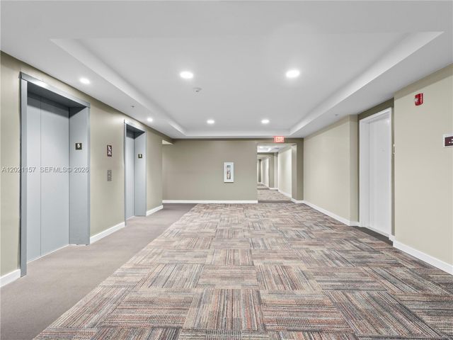 7825 NW 107th Ave 522, Doral, FL 33178