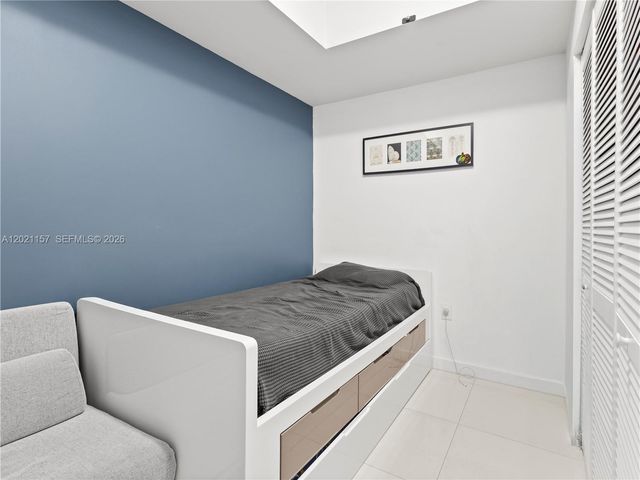 7825 NW 107th Ave 522, Doral, FL 33178