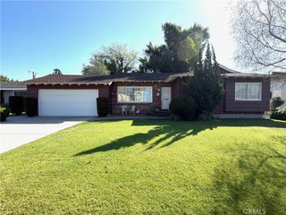 17910 Summer, Artesia, CA 90701