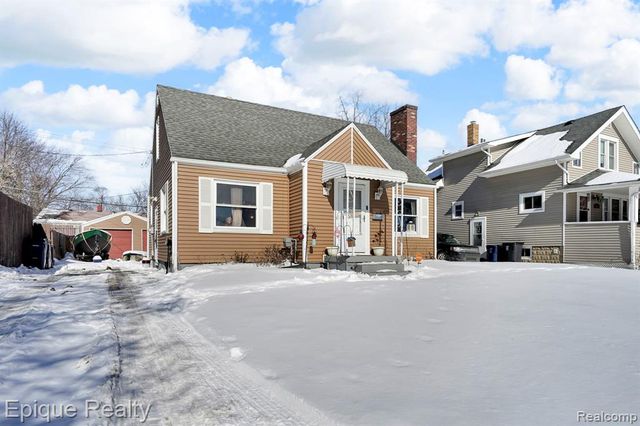 361 Buckingham Avenue, Flint, MI 48507