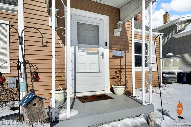 361 Buckingham Avenue, Flint, MI 48507