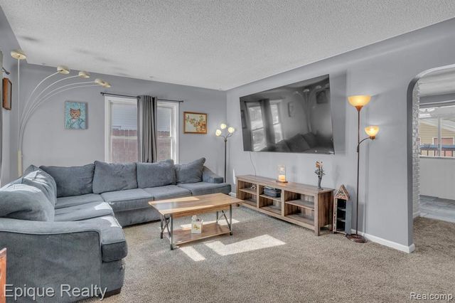 361 Buckingham Avenue, Flint, MI 48507