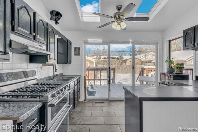 361 Buckingham Avenue, Flint, MI 48507