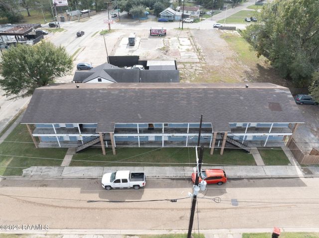 115 W Foch Street, Lafayette, LA 70501