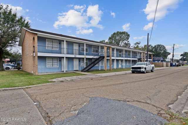 115 W Foch Street, Lafayette, LA 70501