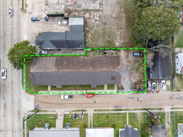 115 W Foch Street, Lafayette, LA 70501