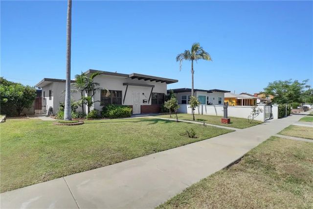 806 W 132nd, Gardena, CA 90247