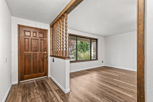 1846 Hart Avenue, Medford, OR 97501