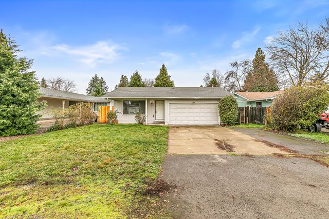 1846 Hart Avenue, Medford, OR 97501