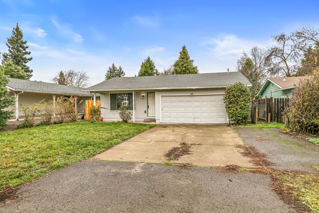 1846 Hart Avenue, Medford, OR 97501