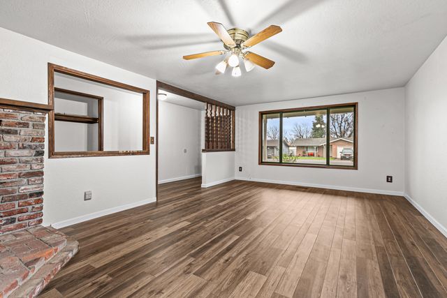 1846 Hart Avenue, Medford, OR 97501