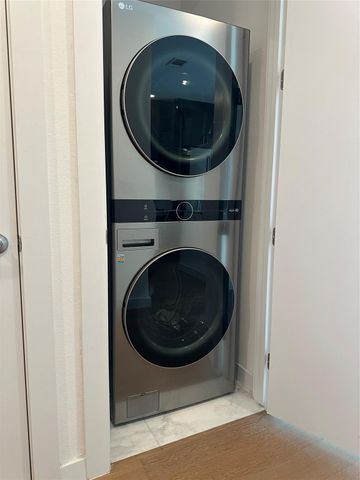 900 S 1st ST 304, Austin, TX 78704