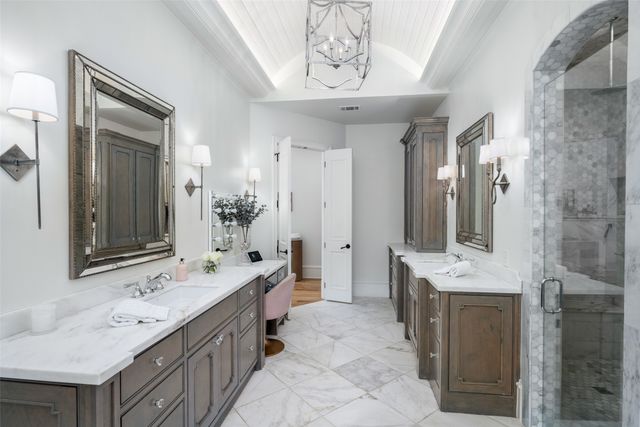 5800 Pine Valley Drive, Flower Mound, TX 75022