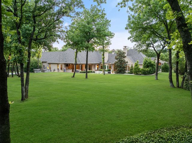 5800 Pine Valley Drive, Flower Mound, TX 75022