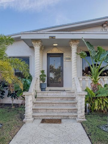 7840 SW 18th Ter, Miami, FL 33155
