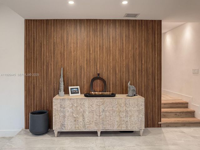 7840 SW 18th Ter, Miami, FL 33155