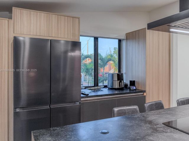 7840 SW 18th Ter, Miami, FL 33155