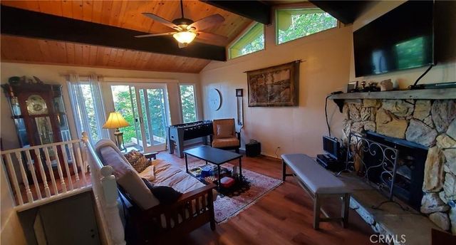 28380 Larchmont, Lake Arrowhead, CA 92325