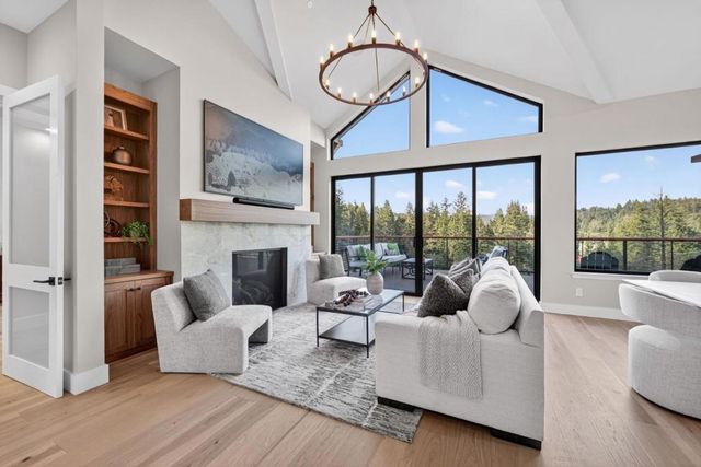 230 Fern Rock Way, Boulder Creek, CA 95006