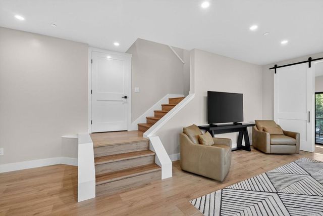 230 Fern Rock Way, Boulder Creek, CA 95006