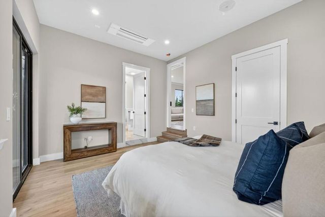 230 Fern Rock Way, Boulder Creek, CA 95006