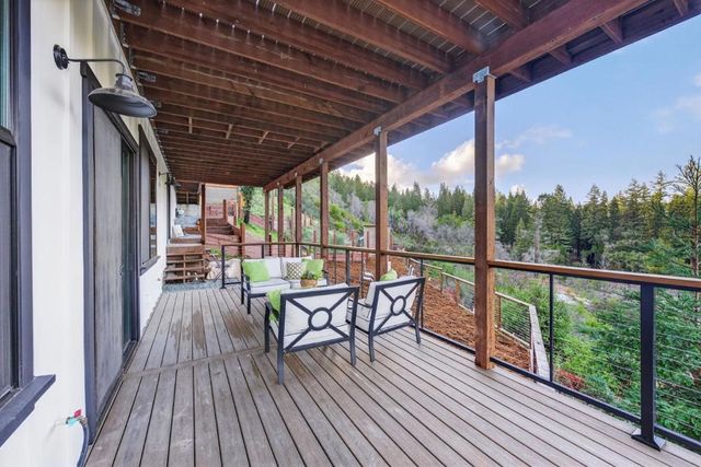 230 Fern Rock Way, Boulder Creek, CA 95006