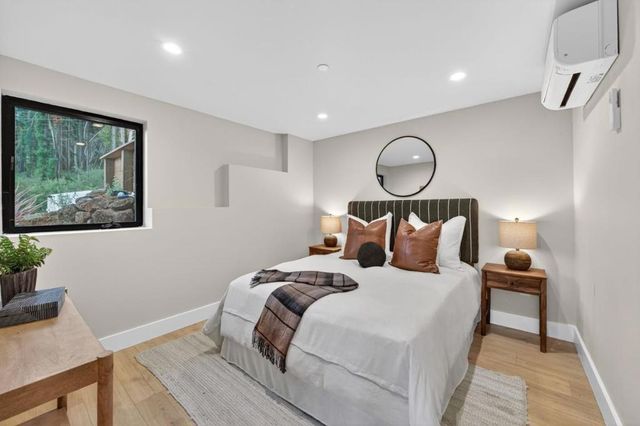 230 Fern Rock Way, Boulder Creek, CA 95006