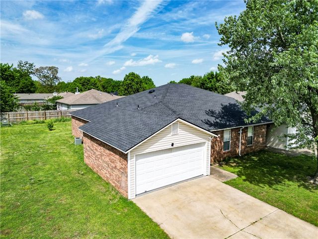 1665 Boxley Avenue, Fayetteville, AR 72704