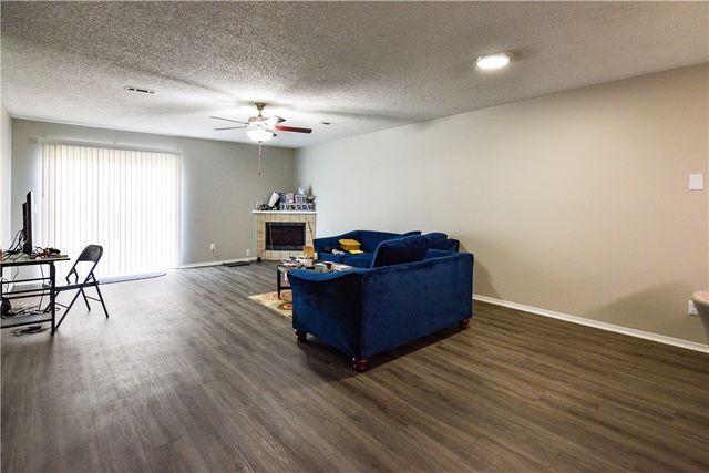 1665 Boxley Avenue, Fayetteville, AR 72704