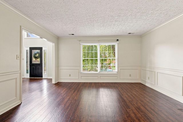 449 Amberley Drive, Lexington, KY 40515