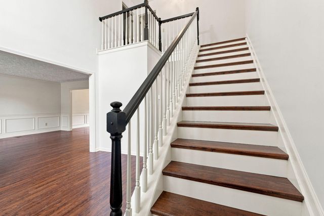 449 Amberley Drive, Lexington, KY 40515