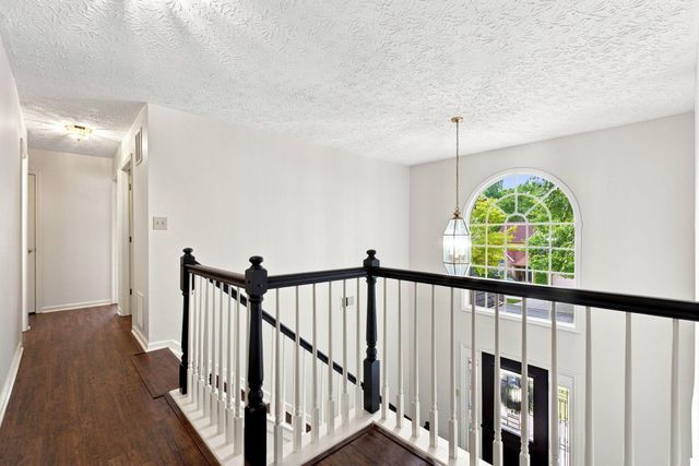 449 Amberley Drive, Lexington, KY 40515