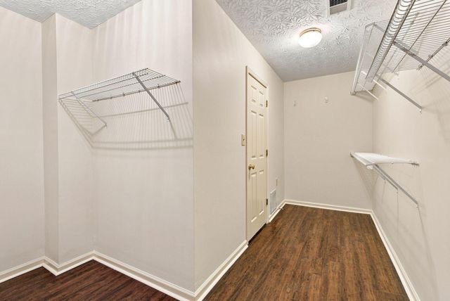 449 Amberley Drive, Lexington, KY 40515