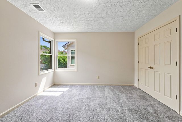 449 Amberley Drive, Lexington, KY 40515