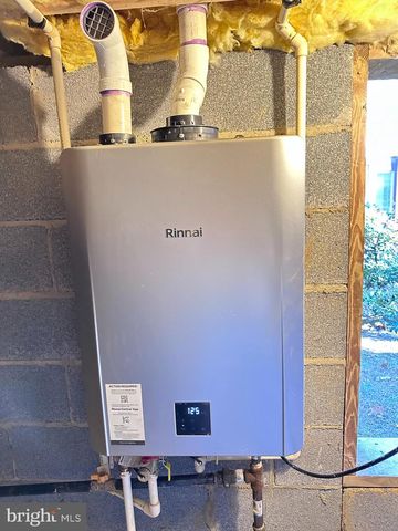 1203 RICHMOND DR, Stafford, VA 22554