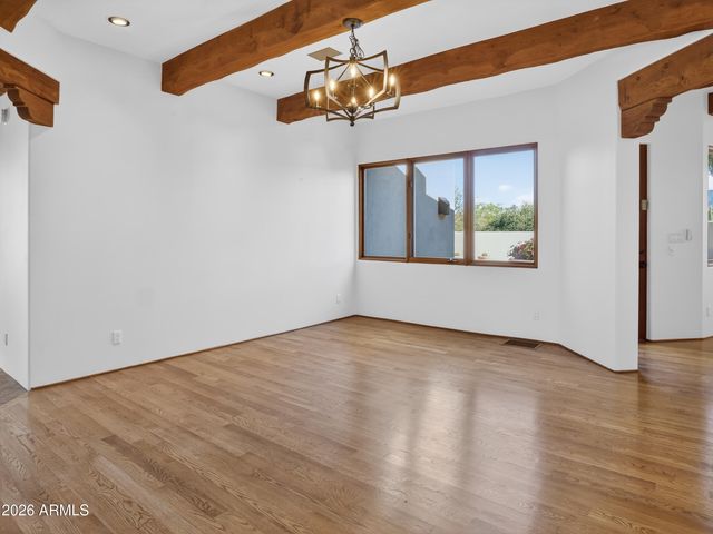 2304 FOX TAIL Trail, Carefree, AZ 85377