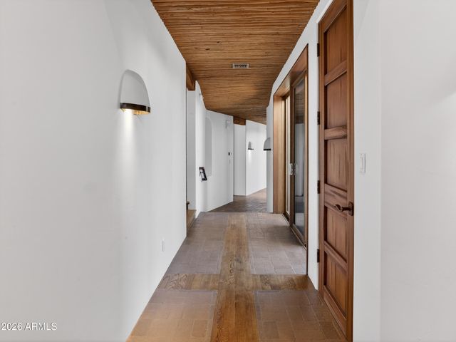 2304 FOX TAIL Trail, Carefree, AZ 85377