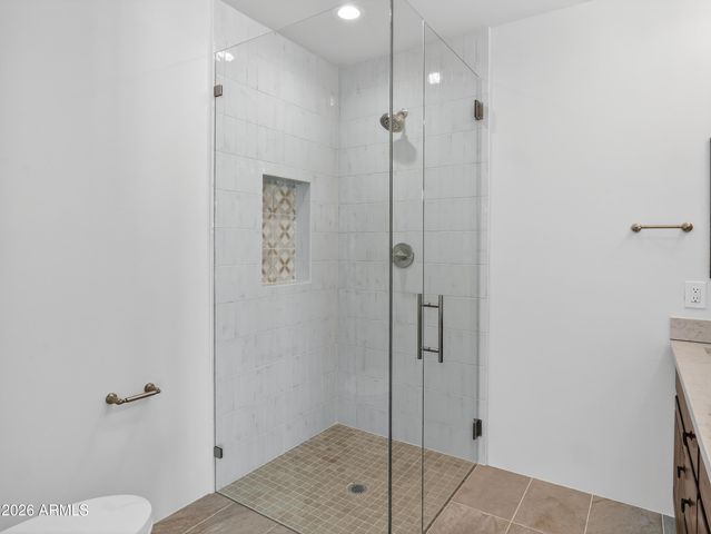 2304 FOX TAIL Trail, Carefree, AZ 85377