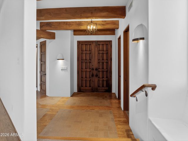 2304 FOX TAIL Trail, Carefree, AZ 85377