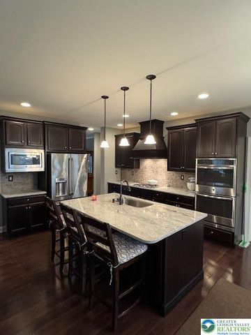 3920 White Barn Lane, Bethlehem Twp, PA 18045