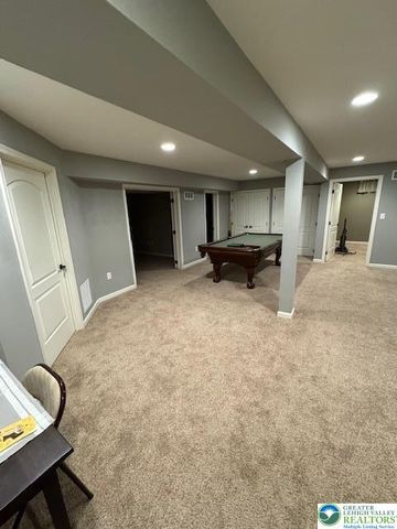 3920 White Barn Lane, Bethlehem Twp, PA 18045