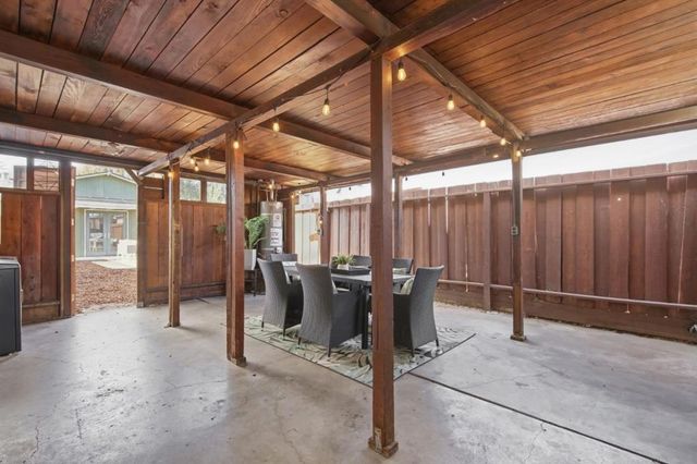 797 6th Avenue, Redwood City, CA 94063