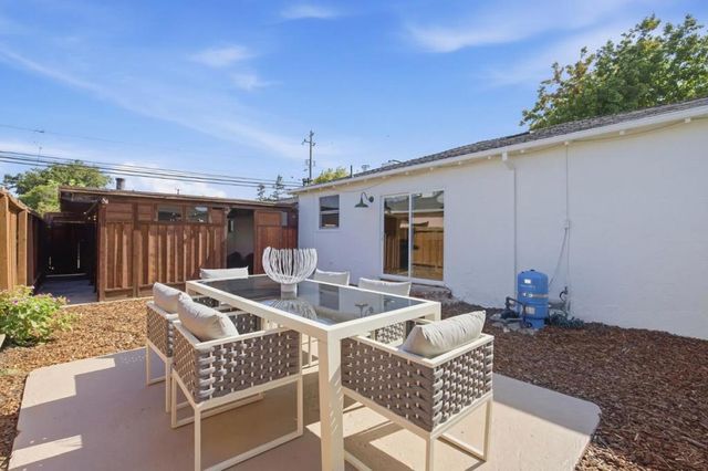 797 6th Avenue, Redwood City, CA 94063
