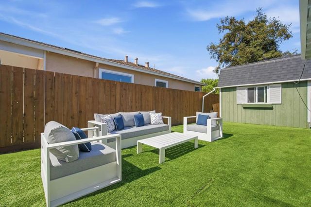 797 6th Avenue, Redwood City, CA 94063