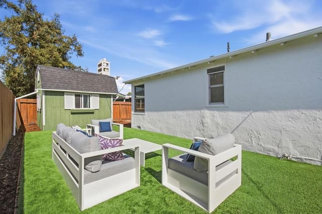 797 6th Avenue, Redwood City, CA 94063