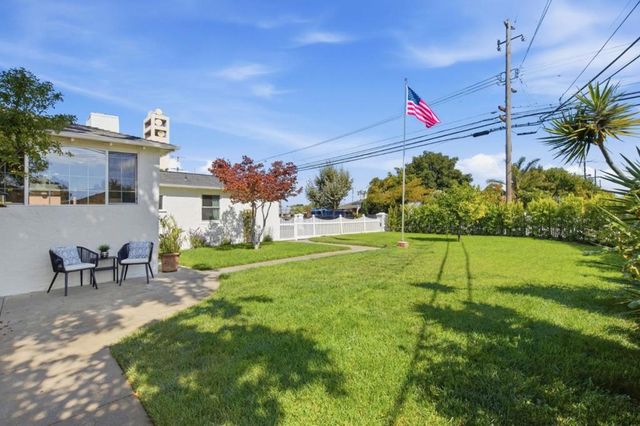 797 6th Avenue, Redwood City, CA 94063
