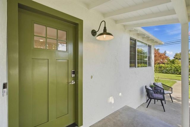 797 6th Avenue, Redwood City, CA 94063