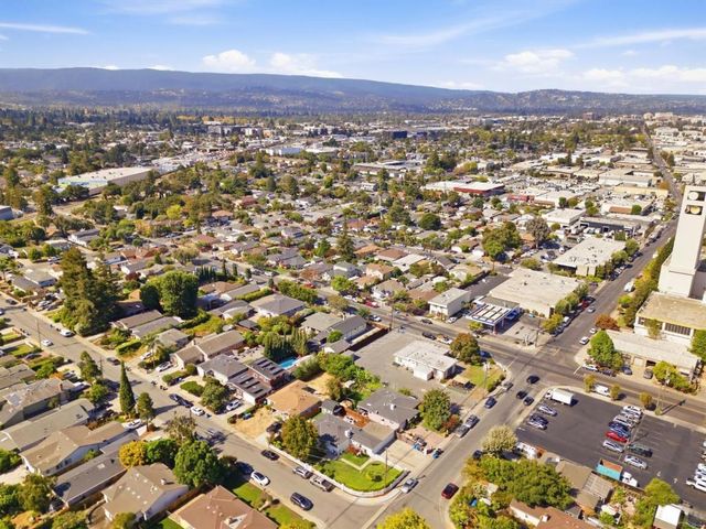 797 6th Avenue, Redwood City, CA 94063