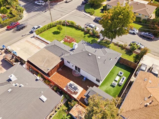 797 6th Avenue, Redwood City, CA 94063